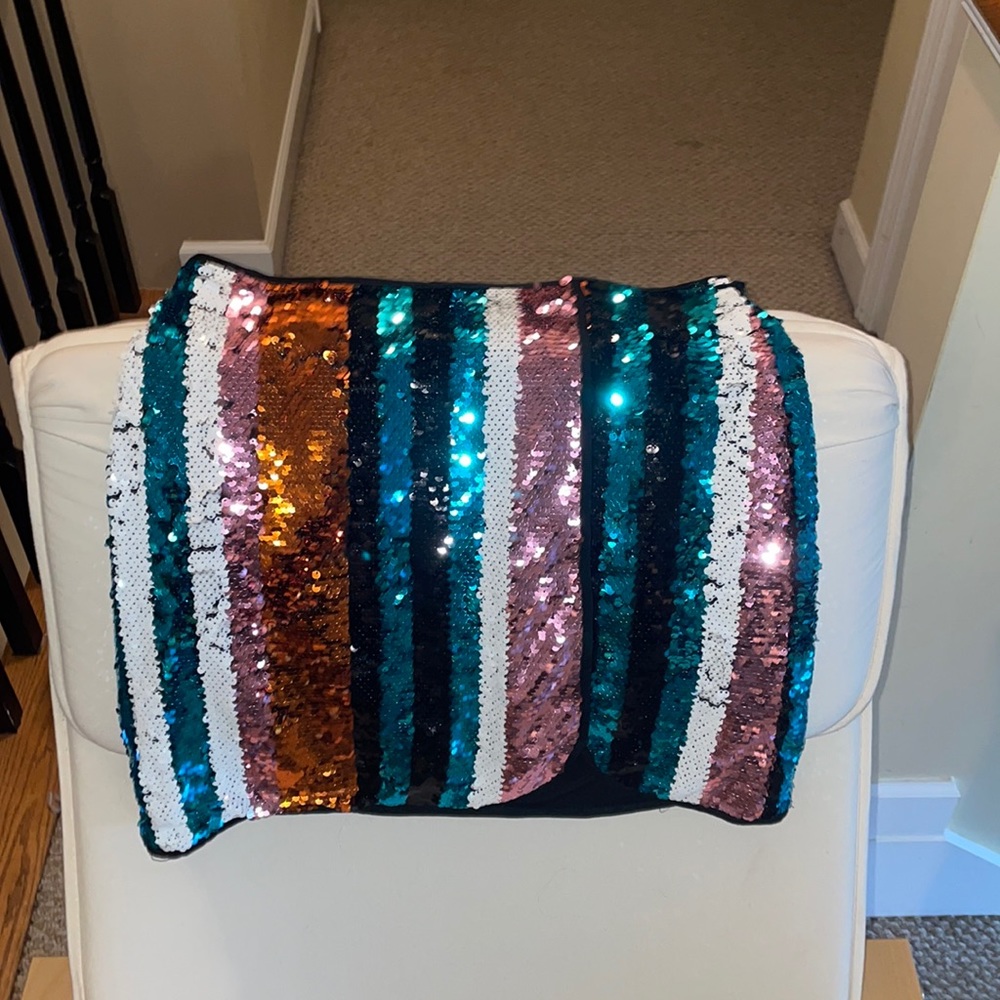 Sequined skirt